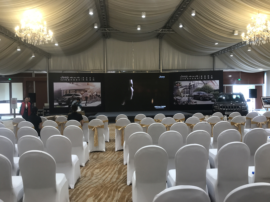 昆明吉普車活動(dòng)